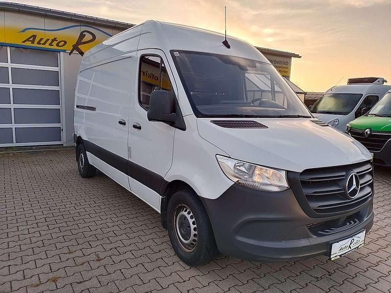 Weiß Gebraucht 2019 Mercedes Sprinter Van | € 23.990 (Fairer Preis) - Bild 1/4