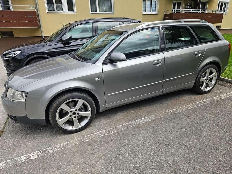 Gebraucht Audi A4 131 PS (96 kW) 2003 Grau Kombi