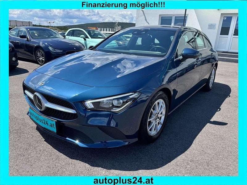 Blau Gebraucht 2022 Mercedes CLA180 Shooting Brake Kombi | € 21.500 (Guter Preis) - Bild 1/4