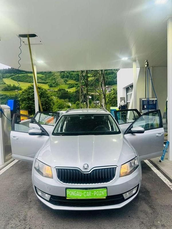 Gebraucht Skoda Octavia 105 PS (77 kW) 2014 Silber Kombi