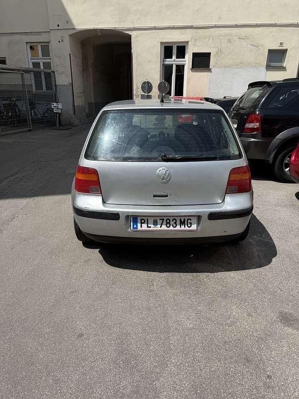 Gebraucht VW Golf IV 68 PS (50 kW) 2003 Limousine