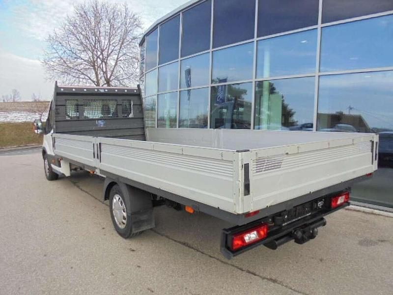 Gebraucht Ford Transit Trend 170 PS (125 kW) 2018 Weiß Van