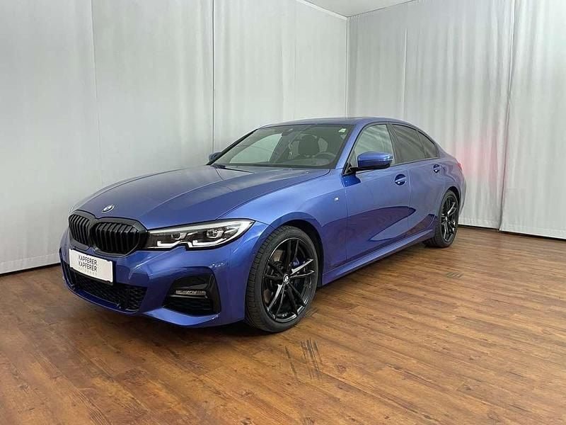 Gebraucht BMW 330 258 PS (189 kW) 2019 Mittelblau  metallic Limousine