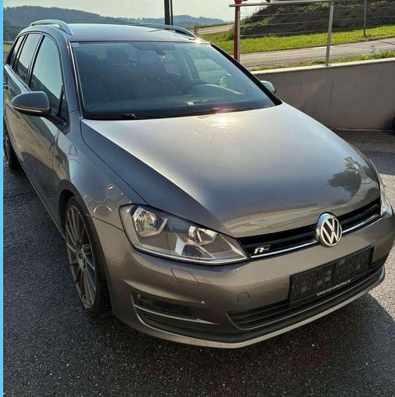 Gebraucht VW Golf VII Comfortline 105 PS (77 kW) 2013 Grau Kombi