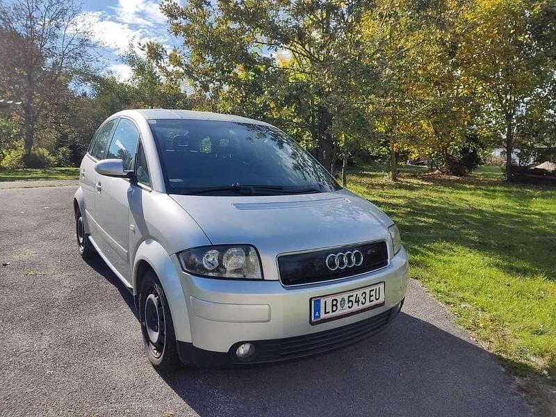 Gebraucht Audi A2 75 PS (55 kW) 2002 Silber Kleinwagen