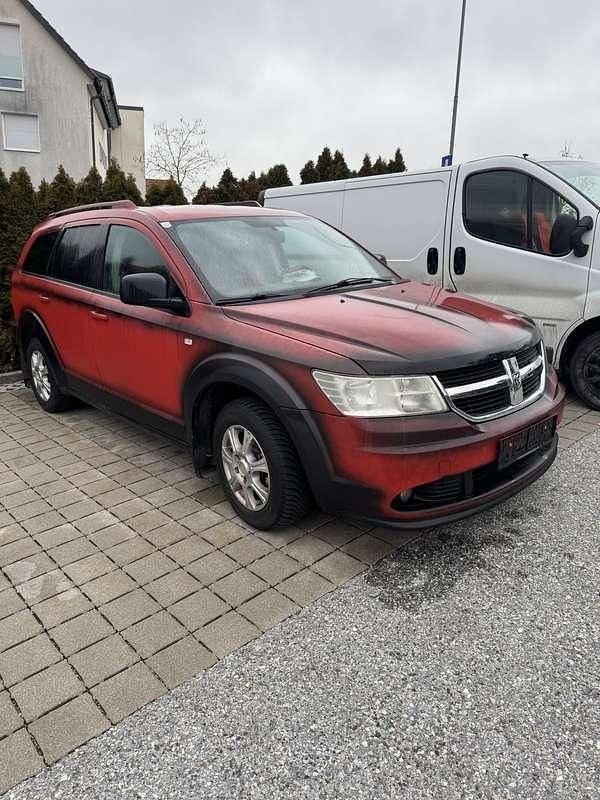 Gebraucht Dodge Journey SE 140 PS (102 kW) 2009 Rot SUV
