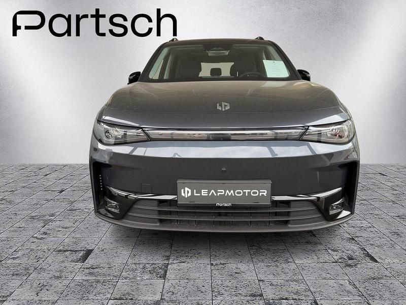 Neu Leapmotor C10 160 kW (218 PS) 2025 Grau SUV