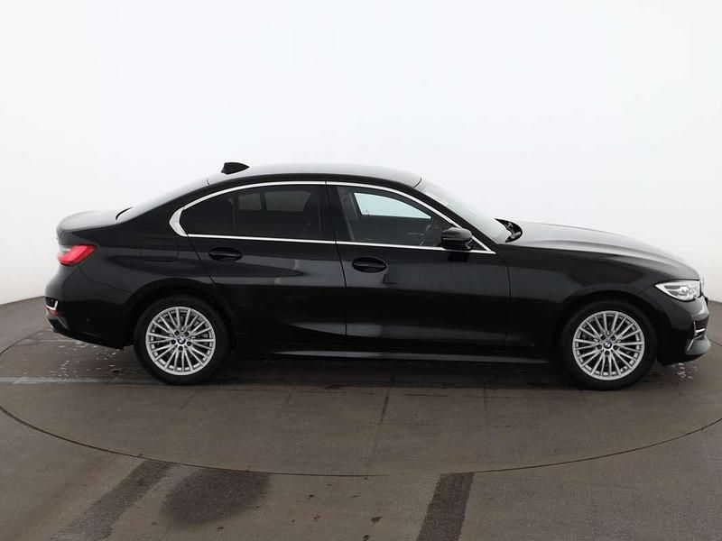Gebraucht BMW 318 Luxury Line 150 PS (110 kW) 2020 Schwarz Limousine
