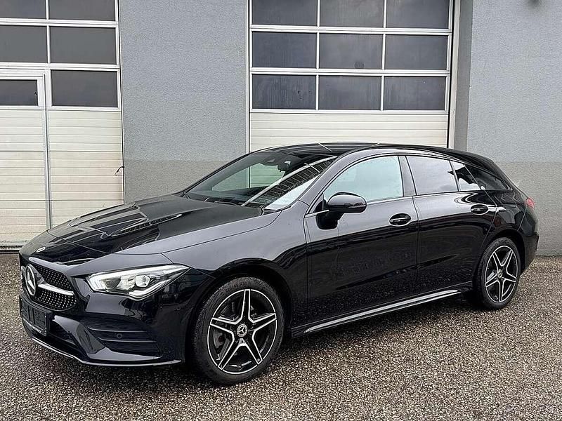 Gebraucht Mercedes CLA250e Shooting Brake AMG line 160 PS (117 kW) 2022 Schwarz Kombi