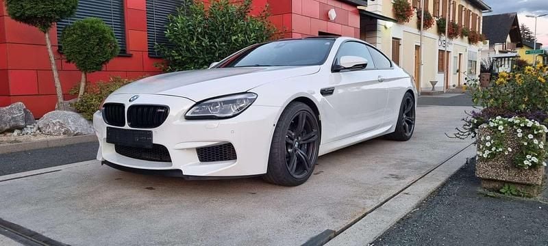 Gebraucht BMW M6 560 PS (411 kW) 2015 Weiß Coupé