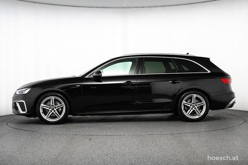 Gebraucht Audi A4 S-Line 204 PS (150 kW) 2024 Schwarz Kombi