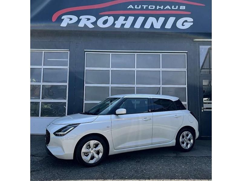 Gebraucht Suzuki Swift 83 PS (61 kW) 2025 Weiß Limousine