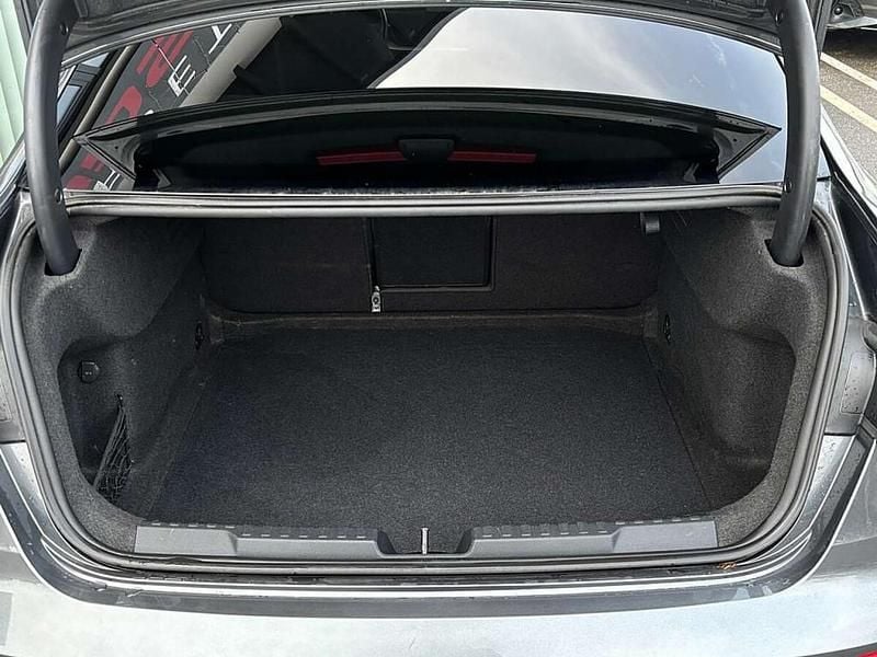 Gebraucht Audi A3 S-Line 150 PS (110 kW) 2020 Grau Limousine