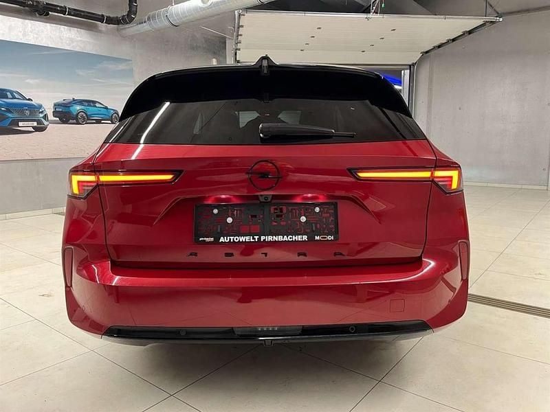 Gebraucht Opel Astra 131 PS (96 kW) 2024 Rot Kombi