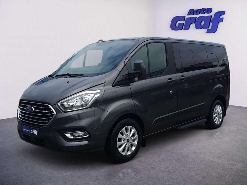 Gebraucht Ford Tourneo Trend 129 PS (94 kW) 2019 Grau Van / Kleinbus