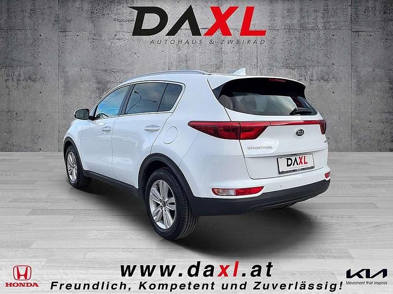 Gebraucht Kia Sportage Gold 185 PS (136 kW) 2016 Deluxe white SUV