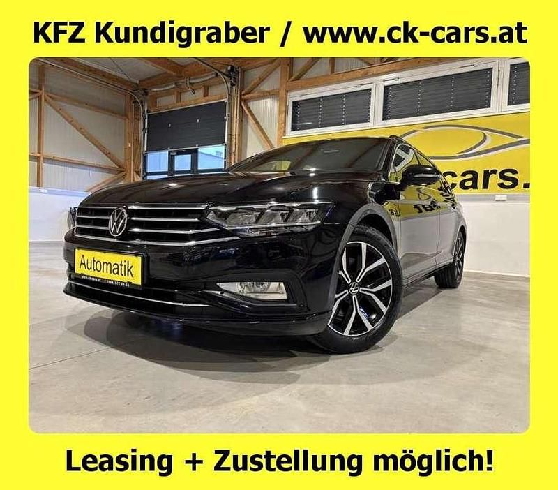Gebraucht VW Passat R-line 150 PS (110 kW) 2022 Schwarz Kombi