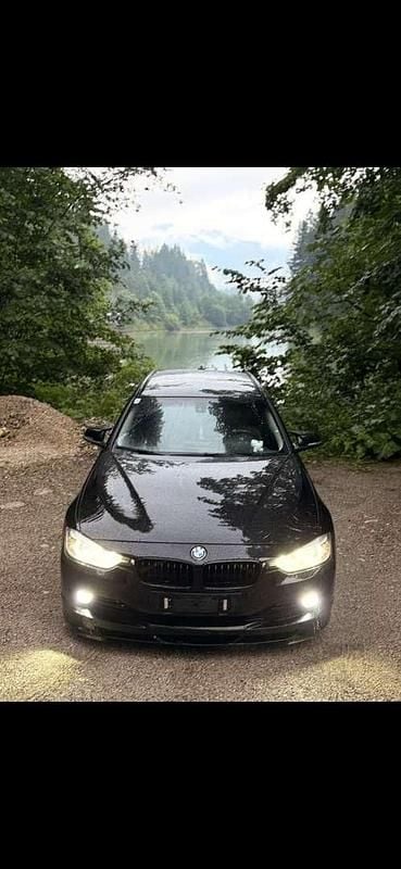 Gebraucht BMW 320 Luxury Line 184 PS (135 kW) 2012 Kombi