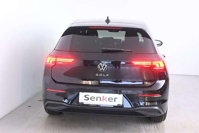 Neu VW Golf VIII 116 PS (85 kW) 2025 Schwarz  metallic Limousine