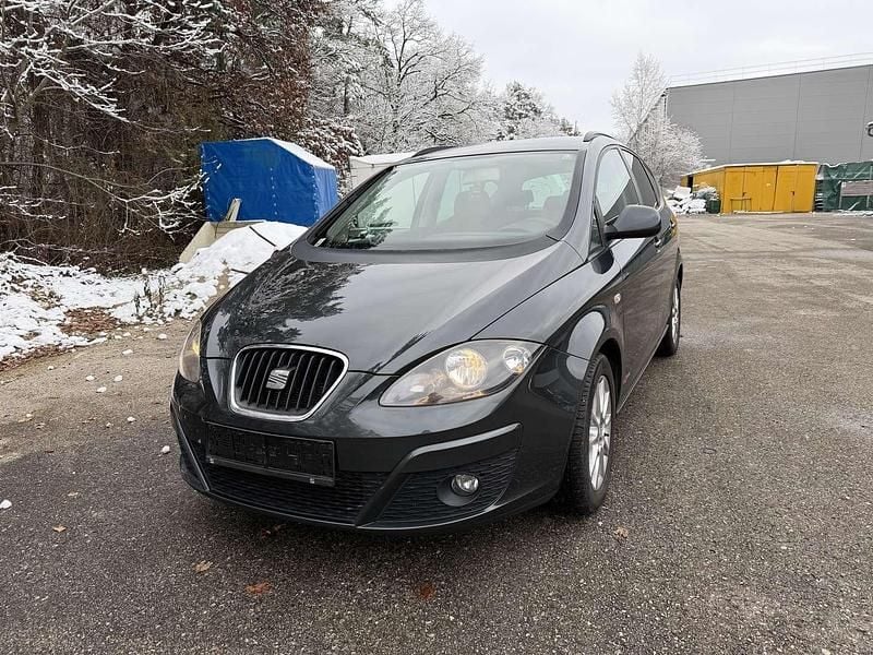 Gebraucht 2011 Seat Altea XL Copa Van / Kleinbus | € 2.950 - Bild 1/4