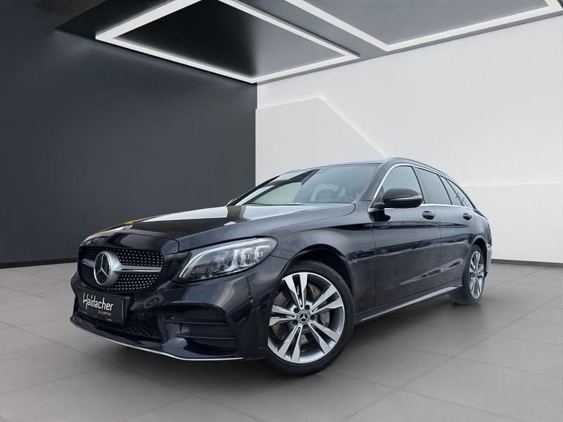 Gebraucht Mercedes C300e 194 PS (142 kW) 2021 Schwarz Kombi