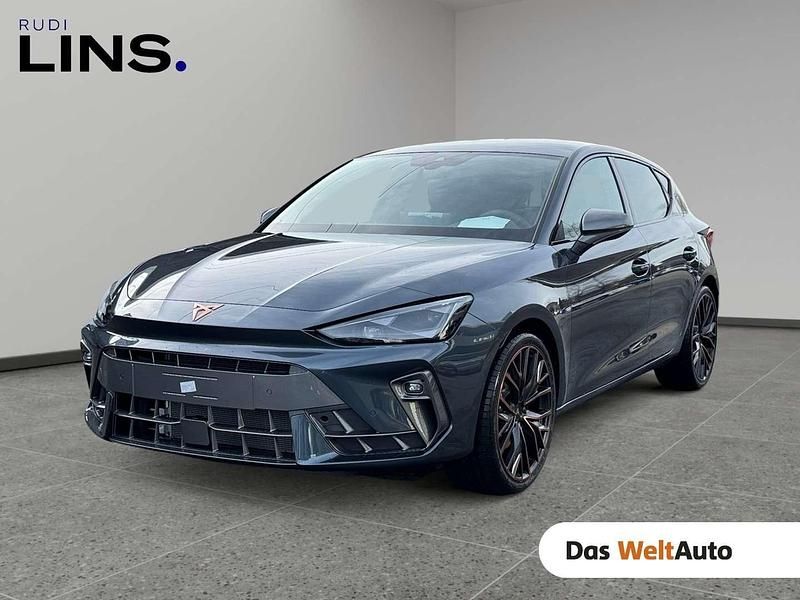 Grau Gebraucht 2025 Cupra Leon Limousine | € 36.990 - Bild 1/4