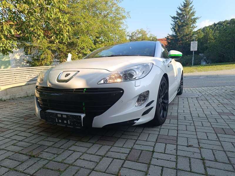 Weiß Gebraucht 2012 Peugeot RCZ Coupé | € 10.950 (Teuer) - Bild 1/4
