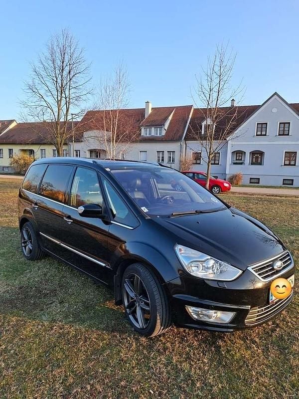 Gebraucht Ford Galaxy Titanium 163 PS (119 kW) 2012 Schwarz Van / Kleinbus