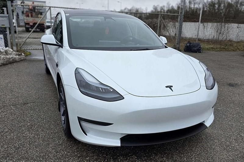 Gebraucht Tesla Model 3 211 kW (287 PS) 2022 Limousine