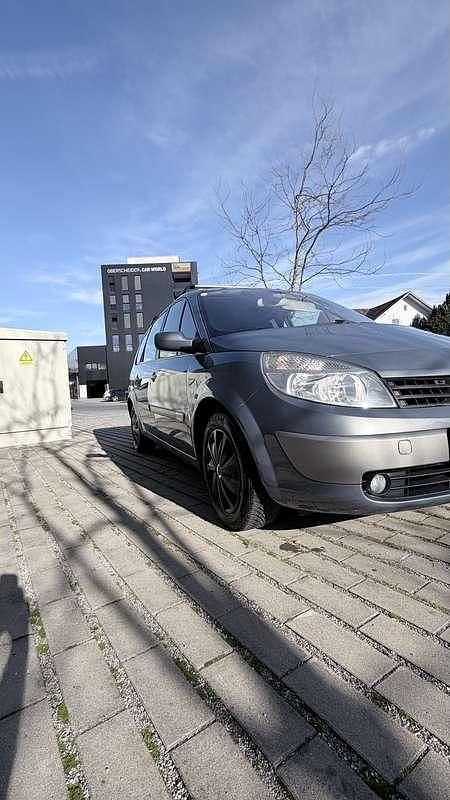 Grau Gebraucht 2007 Renault Scénic Authentique Van / Kleinbus | € 3.800 - Bild 1/4