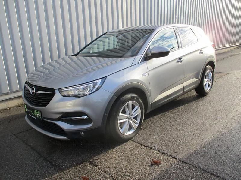 Gebraucht Opel Grandland X Innovation 131 PS (96 kW) 2020 Quarz silber (m2) SUV