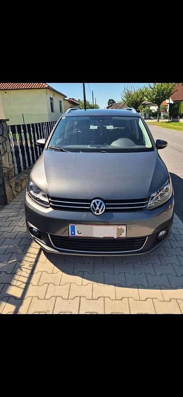 Gebraucht VW Touran 105 PS (77 kW) 2014 Grau Van / Kleinbus