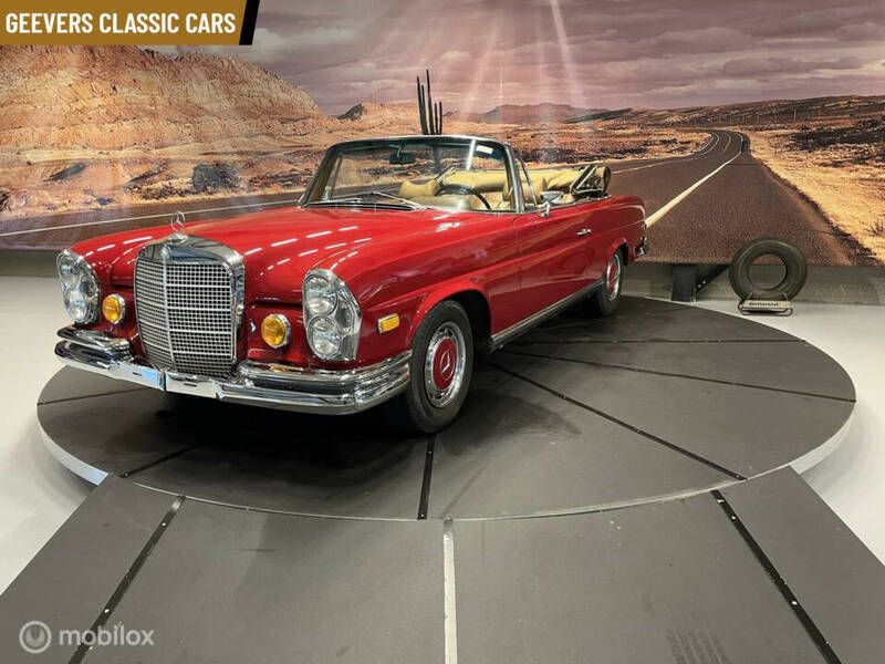 Rot Gebraucht 1969 Mercedes 280 SE Cabrio | € 99.950 - Bild 1/4