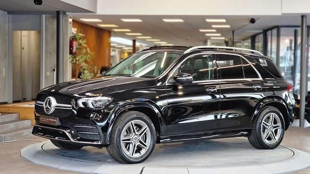 Gebraucht Mercedes GLE300 AMG 272 PS (200 kW) 2023 Schwarz SUV