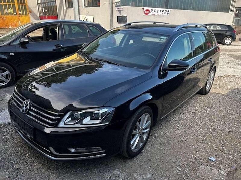 Schwarz Gebraucht 2011 VW Passat Highline Kombi | € 7.990 (Guter Preis) - Bild 1/4