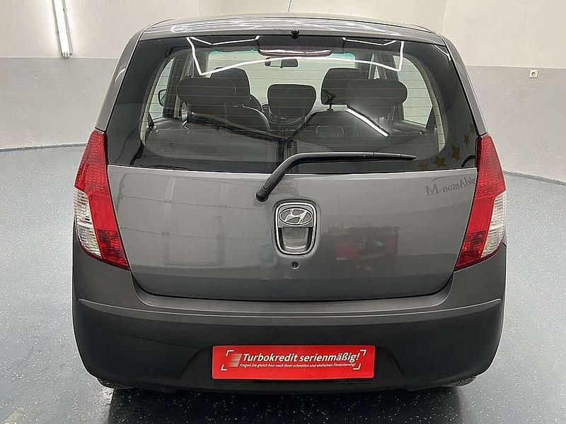 Gebraucht Hyundai i10 67 PS (49 kW) 2010 Grau Kleinwagen