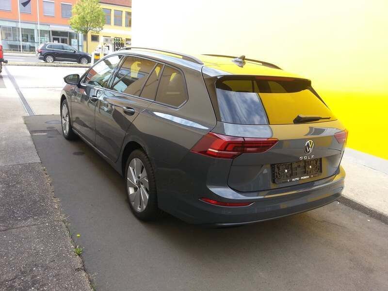 Gebraucht VW Golf VIII Business 115 PS (84 kW) 2025 Mittelgrau  metallic Kombi