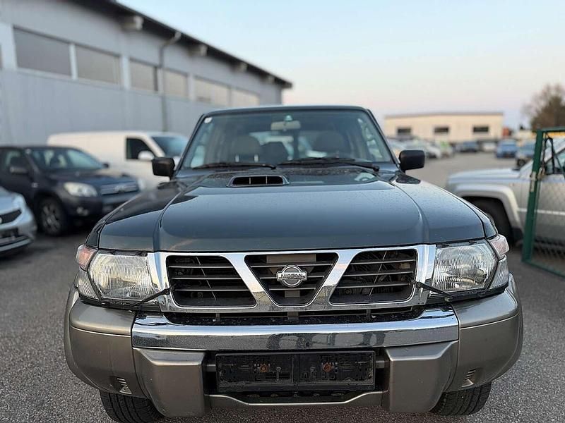 Gebraucht Nissan Patrol 158 PS (116 kW) 2002 Grün SUV
