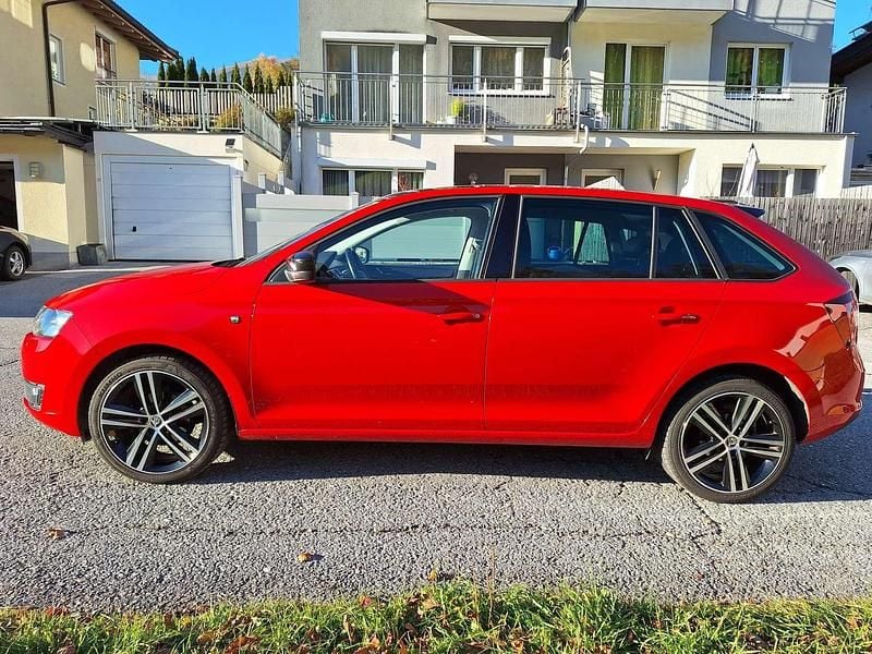 Rot Gebraucht 2014 Skoda Rapid Elegance Kombi | € 7.990 (Fairer Preis) - Bild 1/4