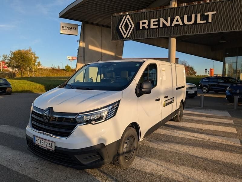 Weiß Gebraucht 2025 Renault Trafic Van | € 31.690 (Superpreis) - Bild 1/4
