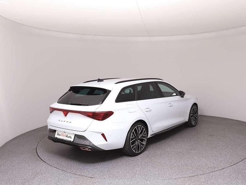 Gebraucht Cupra Leon 204 PS (150 kW) 2025 Weiß Limousine