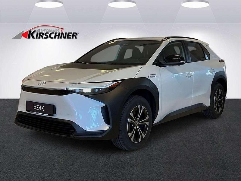 Weiß Gebraucht 2024 Toyota bZ4X SUV | € 41.490 (Teuer) - Bild 1/4