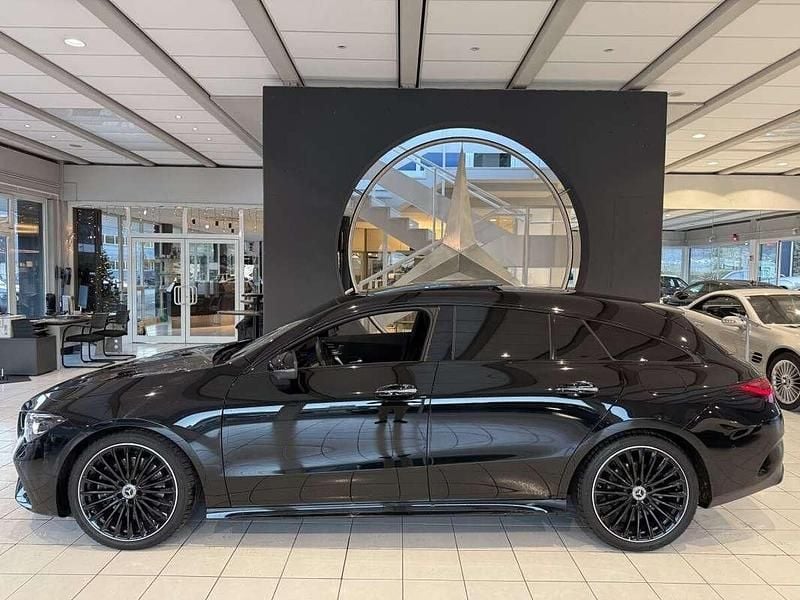 Gebraucht Mercedes CLA200 AMG line 150 PS (110 kW) 2024 Schwarz Kombi