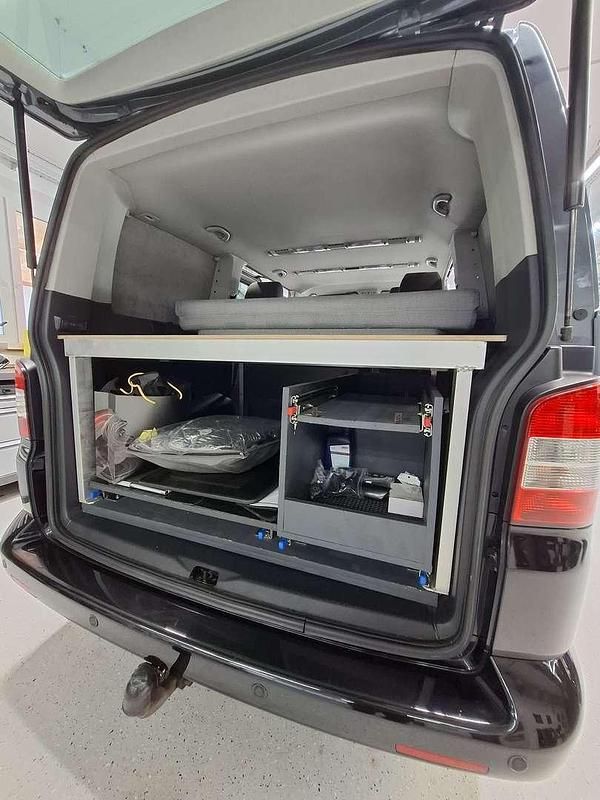 Gebraucht VW T5 131 PS (96 kW) 2010 Van