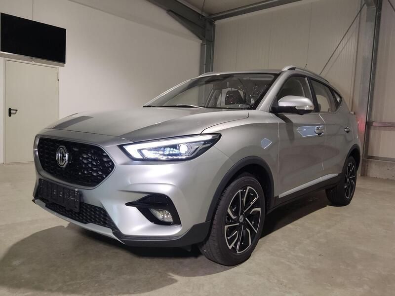 Neu MG ZS Luxury 106 PS (77 kW) 2025 Limousine