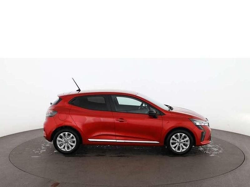 Gebraucht Renault Clio V Evolution 101 PS (74 kW) 2025 Rot Limousine