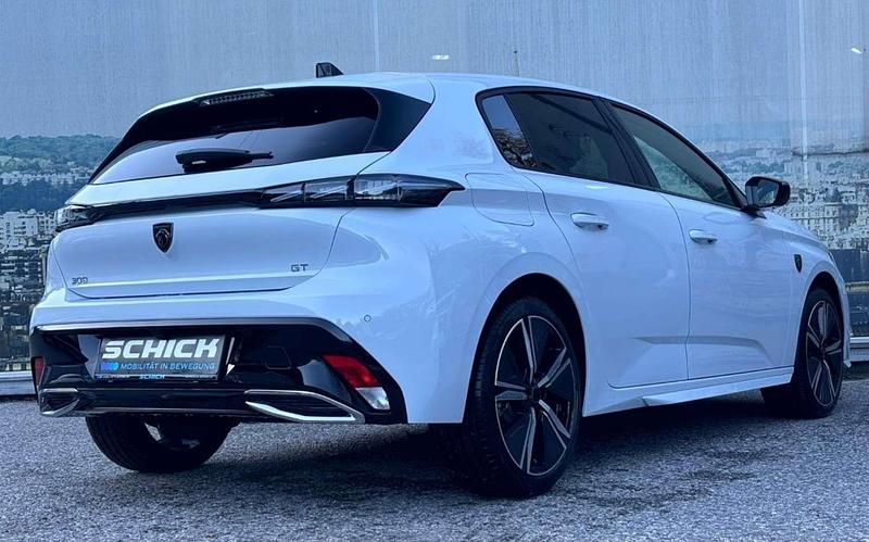 Gebraucht Peugeot 308 GT 136 PS (100 kW) 2024 Weiß Limousine