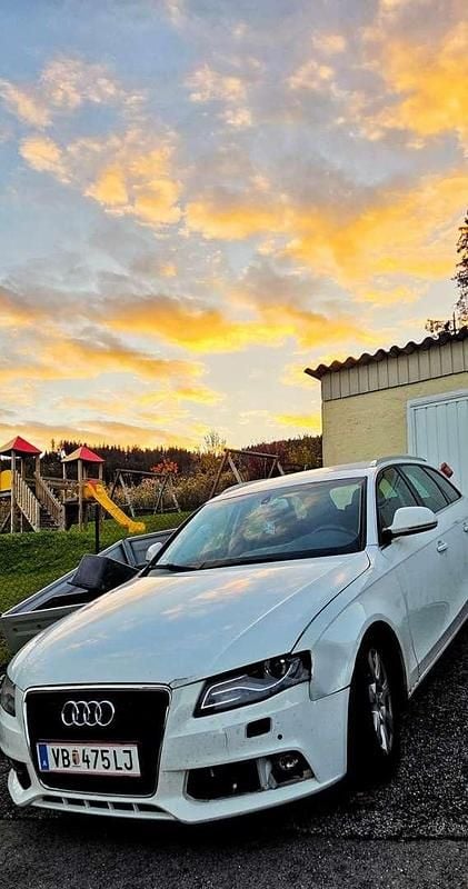 Gebraucht Audi A4 Ambiente 120 PS (88 kW) 2009 Weiß Kombi