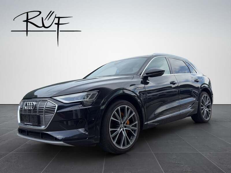 Schwarz metallic Gebraucht 2020 Audi e-tron Advanced SUV | € 29.990 (Fairer Preis) - Bild 1/4