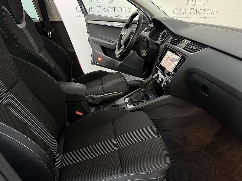Gebraucht Skoda Octavia Style 150 PS (110 kW) 2017 Grau Kombi
